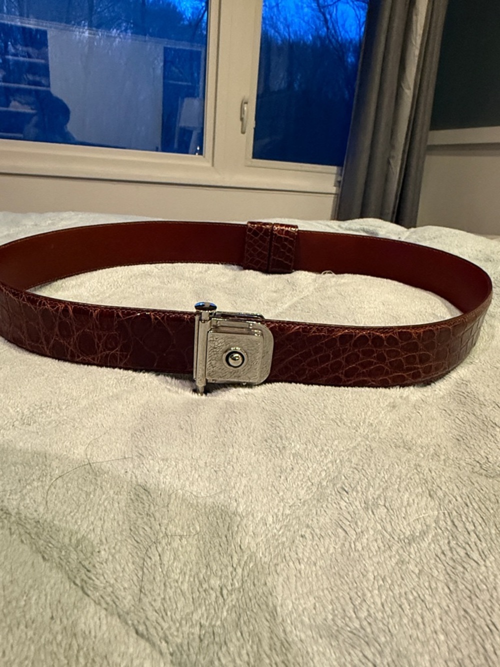 🌼Calvin Klein🌼 Croc-Embossed Brown Leather Belt with Silver Buckle